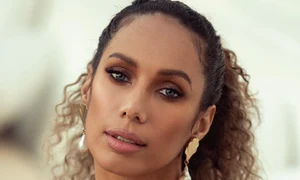 5leona lewis insarcinata png