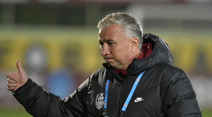 Dan Petrescu e la cuțite cu patronul CFR-ului, Nelu Varga. Foto Sportpictures