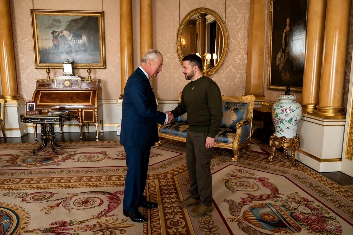 Zelensky, primit de regele Charles FOTO Profimedia 