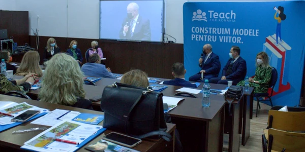 calarasi dezbatere pe tema accesului la educarie FOTO Teach for Romania