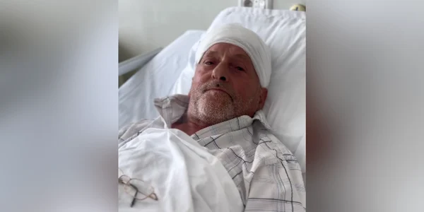 barbat cu o tumora din judetul neamt, salvat de medicii ieseni foto facebook png
