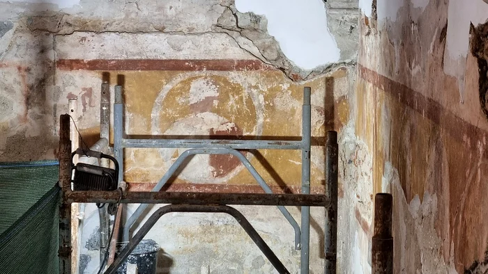 Picturi din Sala Dietei. Foto: Primăria Hunedoara