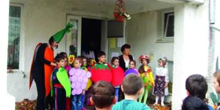 Reşiţa: ORAŞUL PE SCURT / Tabără arheologică pentru elevi