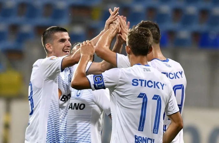 Universitatea Craiova așteaptă să joace meciul de la GiurgiuFOTO: Sportpictures.eu