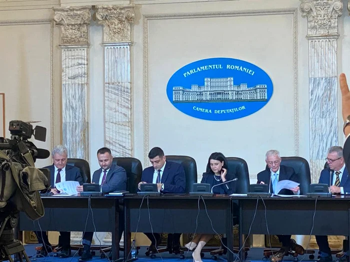 Liderul AUR și reprezentanții partidelor din polul suveranist FOTO Facebook Partidul Republican