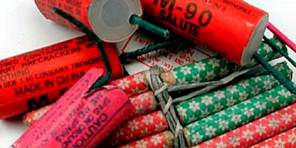 Cele patru persoane cercetate de poliţie riscă pedeapsa cu închisoarea.