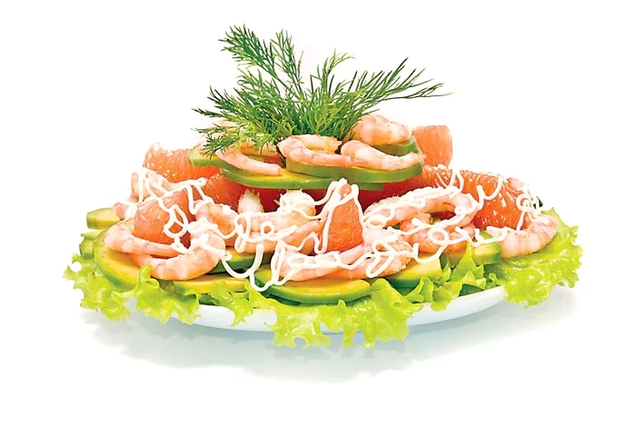 Nuntaşii vor avea parte de un meniu ales, care include creveţi şi fructe de mare