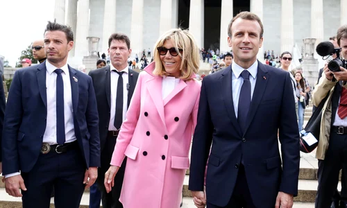 hepta 3543777 emmanuel macron brigitte jpg jpeg