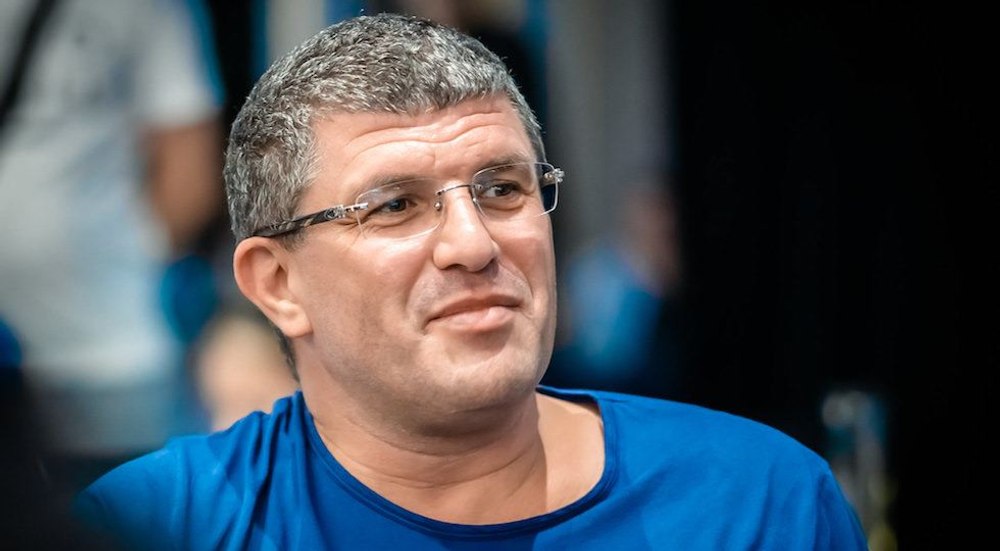 Pokeristul Leon Tsoukernik s-a trezit din comă și spune că și-a amintit lucruri de mult uitate