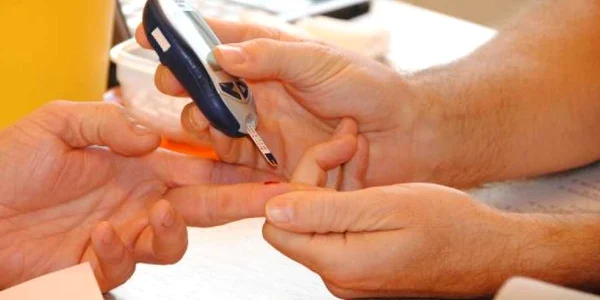 Suferi de diabet? Iată la ce trebuie să ai grijă în timpul verii