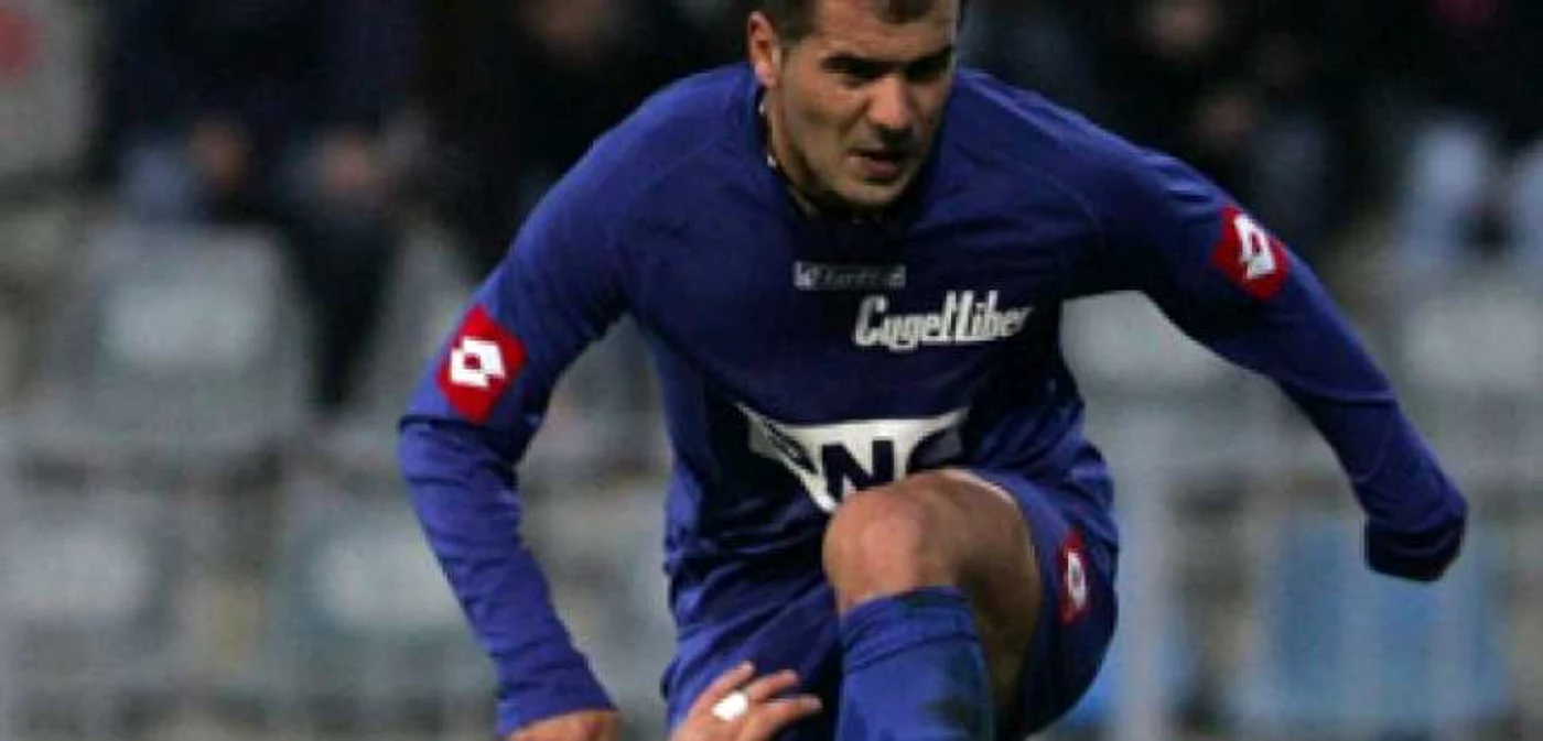 Fostul atacant Mihai Baicu a decedat la 6 iulie 2009, la vârsta de 33 de ani, în urma unui stop cardiac FOTO Adevarul