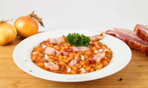 fasole cu bacon jpeg