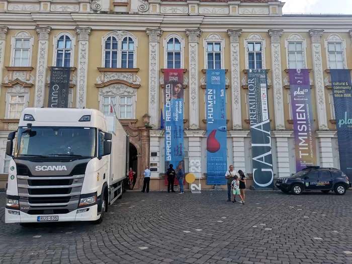 Operațiunea "Brâncuși" la Timișoara FOTO Ștefan Both