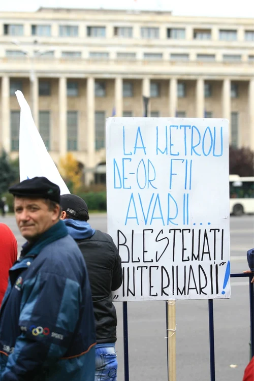 Angajaţii Metrorex au mai protestat în anii trecuţi în faţa Guvernului României. FOTO Adevărul