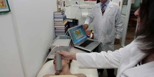 Reluarea programului de prevenire a cancerului de col uterin este posibilă