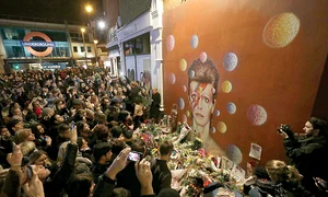 Milioane de fani îl  jelesc în Italia, SUA, Australia, Anglia,  Canada şi Germania jpeg