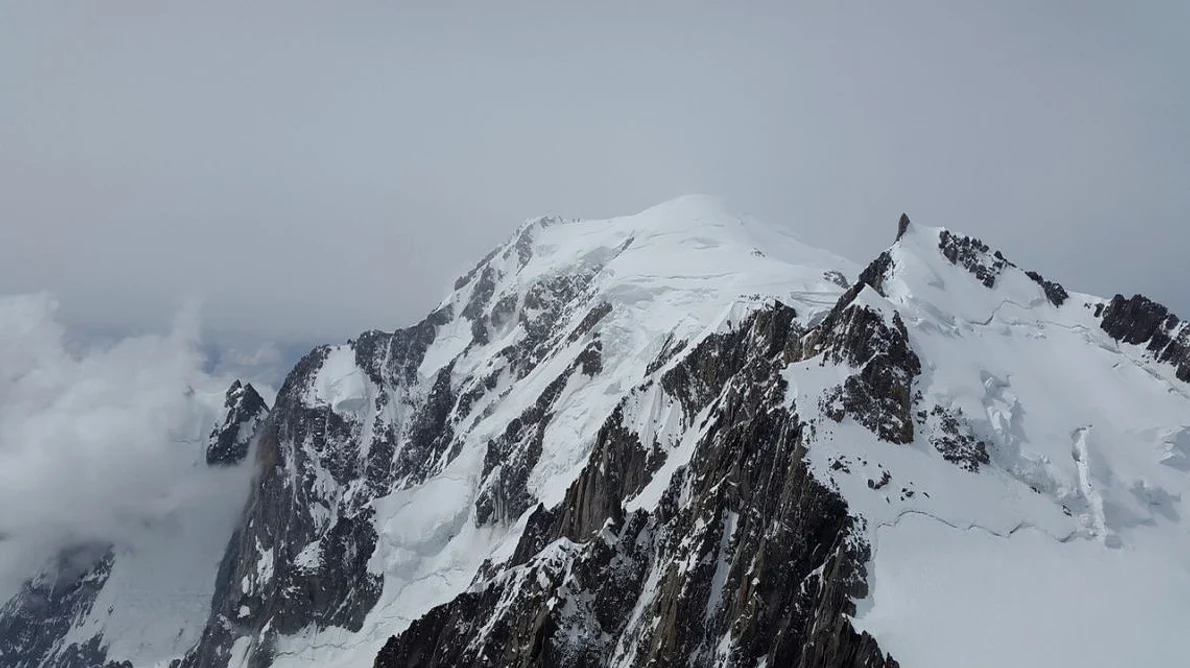  Un alpinist a primit jumătate dintr o comoară decoperită pe Mont Blanc jpeg