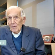 Silvio Grattini oncologul italian de 96 de ani care nu a luat antibiotice de 40 de ani și consumă desert la cină Foto YouTube