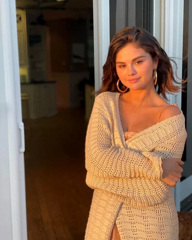 selena gomez real stomachs tiktok 1 jpg