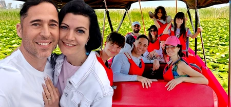 Maxerii petrec o lună întreagă de miere!