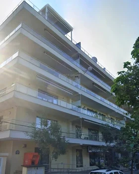 Fostul deputat locuiește într-un apartament modern din București / foto: Cancan