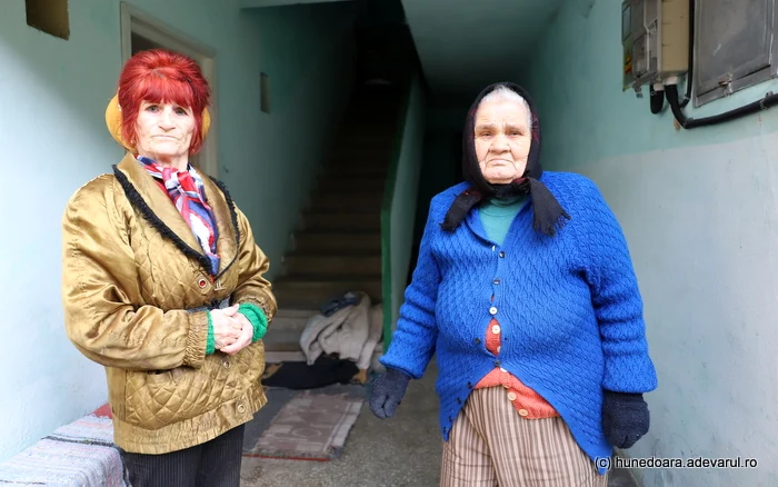 Ioana Corbeanu și Ana Șodrâncă, două pensionare în fața cărora îți scoți pălăria foto: Adevarul