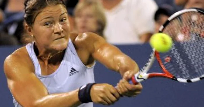 TENIS: Dinara Safina este din nou lider WTA