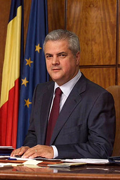 În timpul Mineridei, Adrian Năstase era ministru de Externe în guvernul Petre Roman