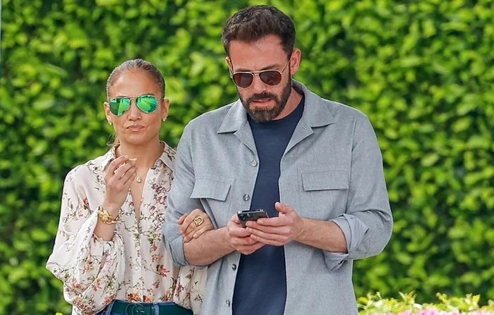 1 ben si jen 2 png png