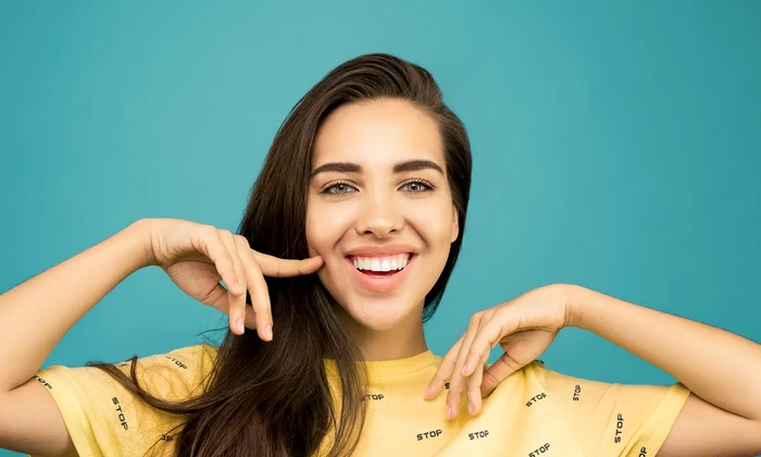 Obtine un zambet ca al vedetelor de la Hollywood cu fatete dentare Pretul nu mai este un impediment jpg