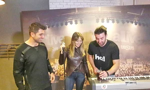 22 vedete foto 6 2 col jpeg