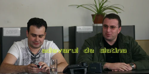 Primarul Slatinei, Darius Vâlcov (stg.), alături de Gabriel Diaconu pe când acesta era viceprimar şi "omul de bază" al edilului (iun. 2004-apr. 2006) 