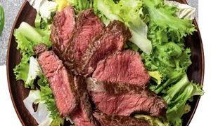 salata cu carne de vita jpg
