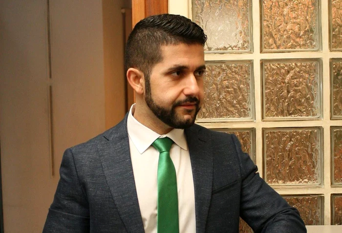 Artin Sarchizian, avocat