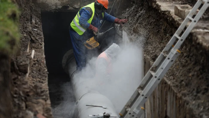 Mai multe imobile din Capitală rămân fără apă și căldură / FOTO: Inquam Photos / George Călin