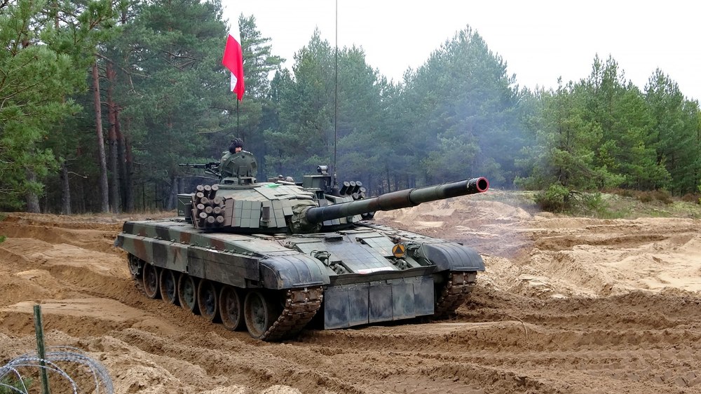 Cine este șeful în materie de apărare: NATO sau UE?