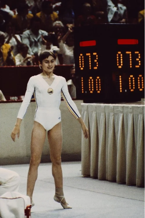 Nadia Comăneci și primul 10 din istoria gimnasticii