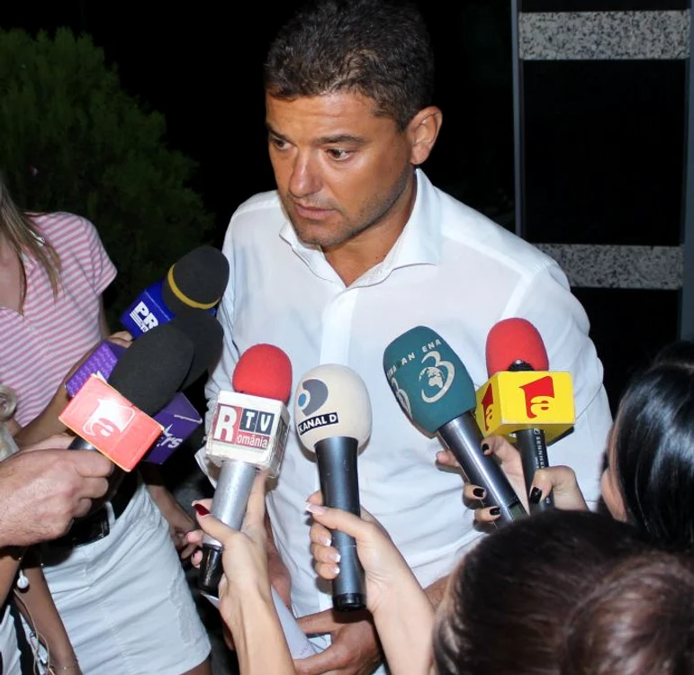 Cristian Boureanu a dat socoteală la o secție de poliție din București
