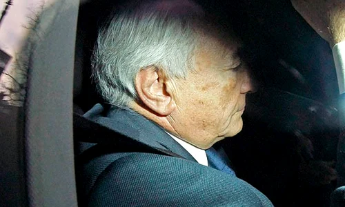 Orgii şi prostituţie la nivel înalt jpeg