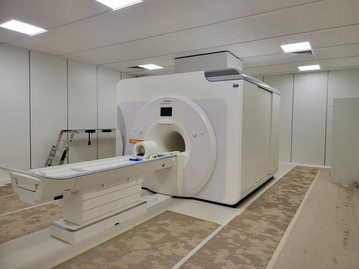 Aparatul de scanat MRI 7 Tesla din dotarea UBB. FOTO: UBB