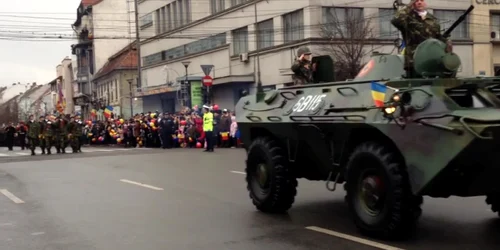 5a213cca5ab6550cb8bb3c80 jpg