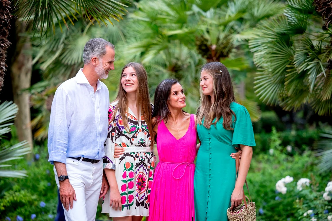 Regina Letizia, Regele Felipe, Printesa Leonor si Infanta Sofia in Mallorca   profimedia 0793419721 jpg