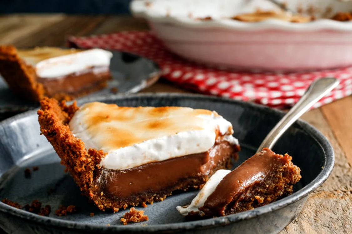 Delicioasă şi uşor de făcut: Încearcă prăjitura S'Mores, gata în doar 15 minute jpeg