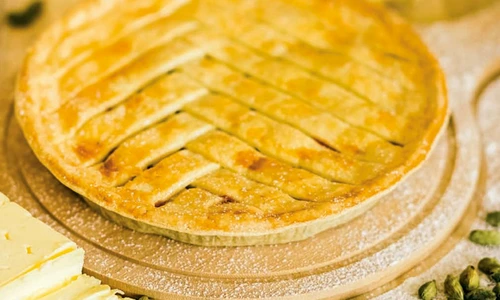 tarta cu gutui si scortisoara jpg