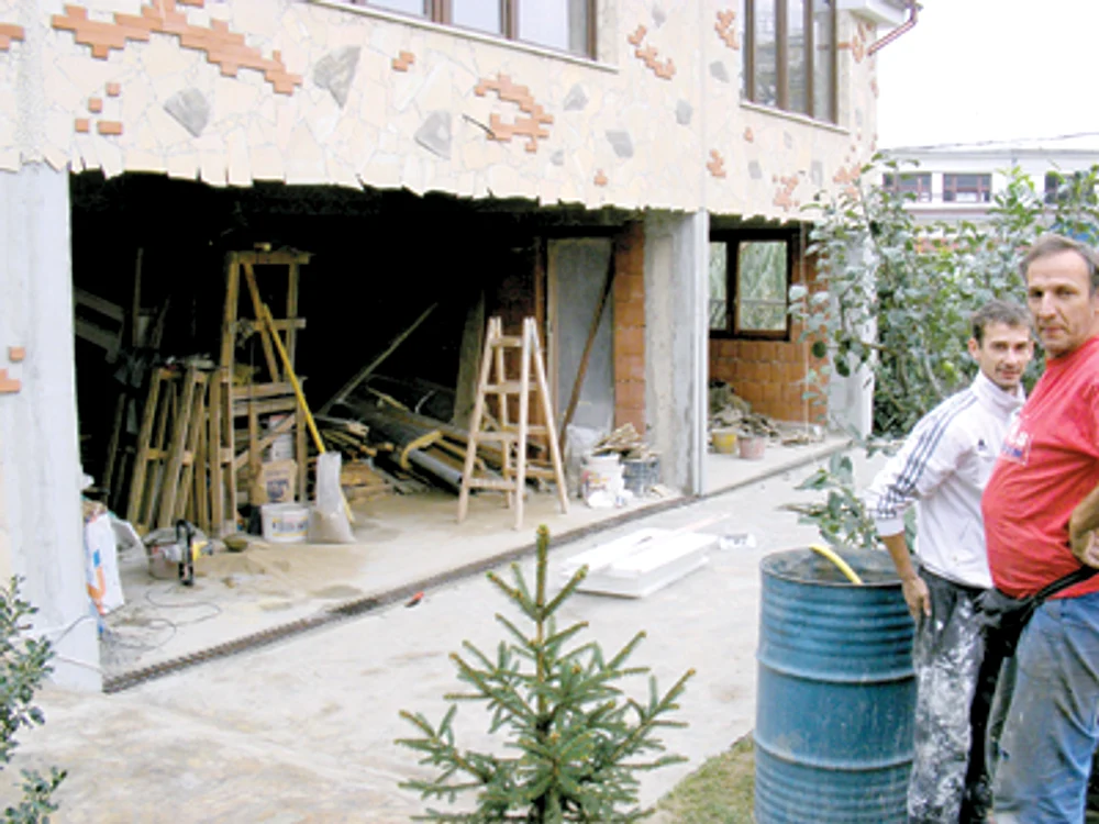 Oradea: Hoţii vânează case în construcţie