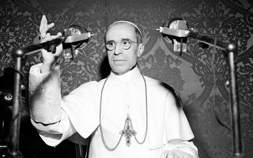 Dovada că Vaticanul știa foarte bine despre ororile care aveau loc în lagărele de exterminare. De ce a tăcut?