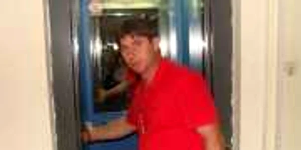 Marius Mălăescu îşi doreşte ca blocul să arate ca cel mai modern hotel din oraş