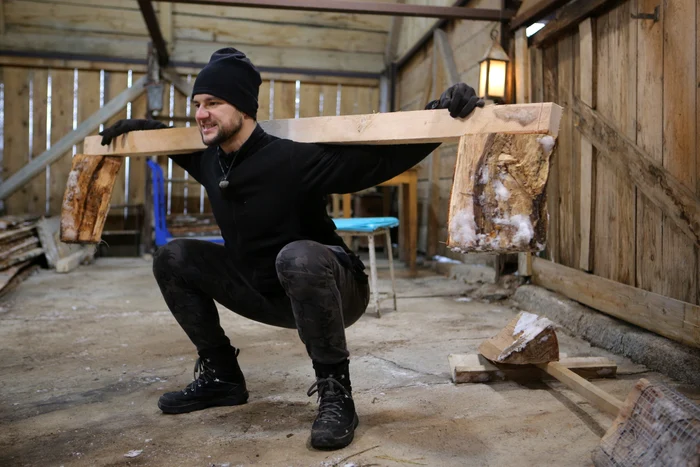 Remus Boroiu are o bună experiență cu animalele și adoră să călăreascăfoto: Pro TV