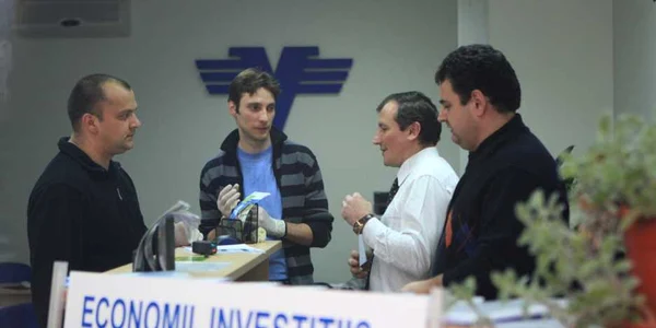 Tentativa de jaf din 18 februarie a avut loc la sediul Volsbank de pe strada Muncii