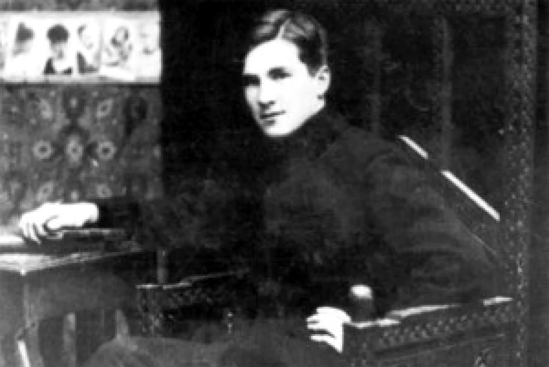 Mircea Eliade  ura liceul pe care îl considera drept o închisoare FOTO istorie-pe-scurt.ro